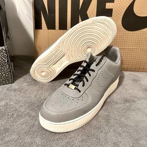 Air Force 1 Premium “Workboot” Size 12.5 Medium Grey/Medium Grey-Sail RARE